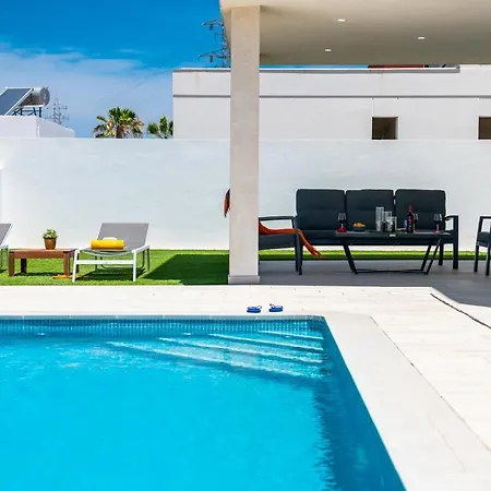 Shasya With Air Conditioning וילה