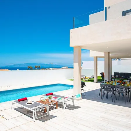Shasya With Air Conditioning Villa