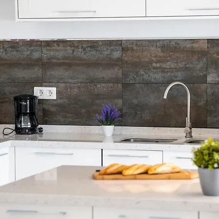 Shasya With Air Conditioning * אדחה