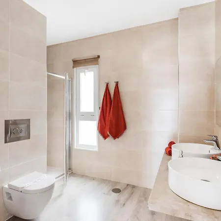 Shasya With Air Conditioning וילה אדחה