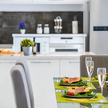 Shasya With Air Conditioning 别墅 阿德耶