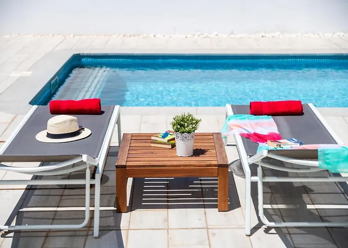 וילה Shasya With Air Conditioning *